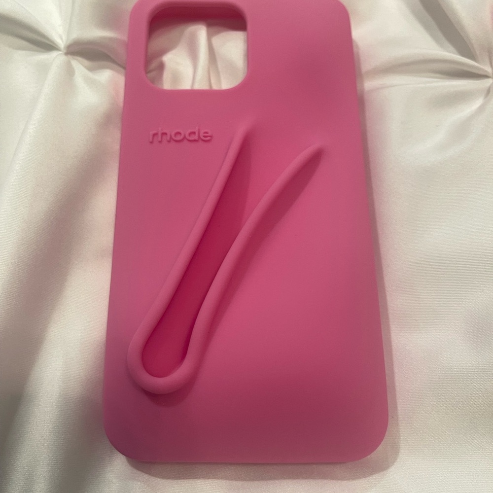 RHODE Pink Lip Case